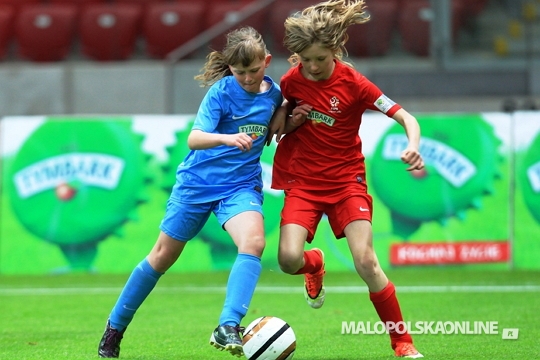 Ruszyła XV edycja Turnieju „Z Podwórka na Stadion o Puchar Tymbarku”